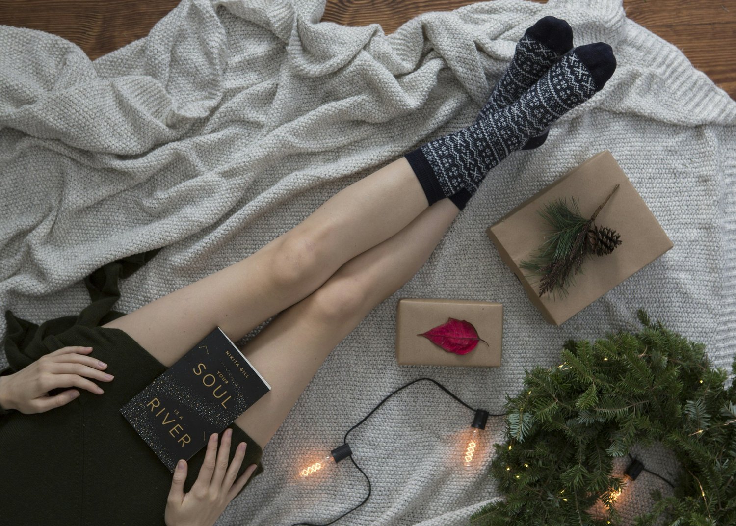 5 Simple Ways to De-Stress During the Holidays (That Actually Work)